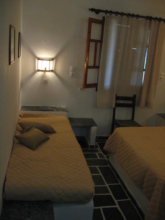Pension Irini-Vicky Иос Экстерьер фото
